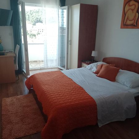 Apartman Mare Drvenik  Exteriör bild