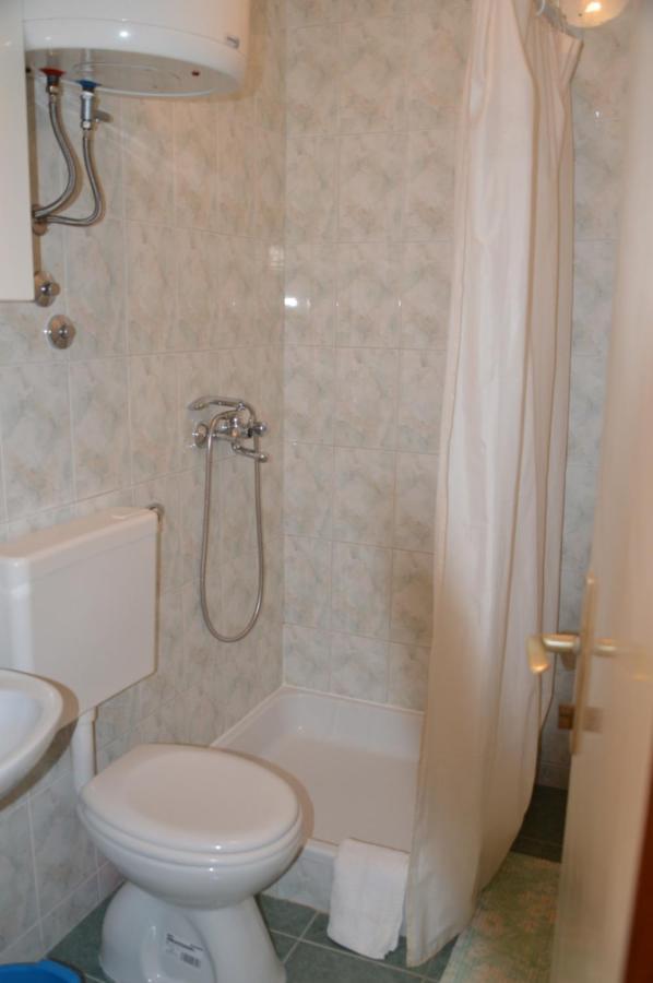 Apartman Mare Drvenik  Exteriör bild